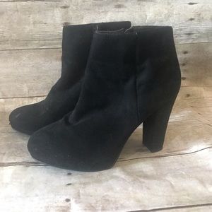 FOREVER21 BOOTIES